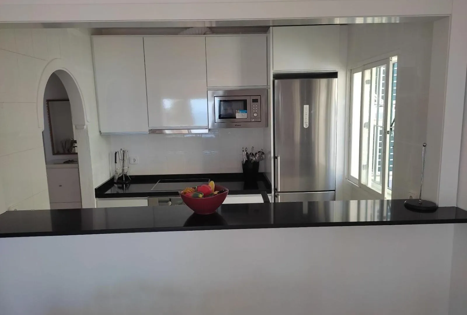 2 Bedrooms Sea View Apartment In Calahonda Sitio de Calahonda