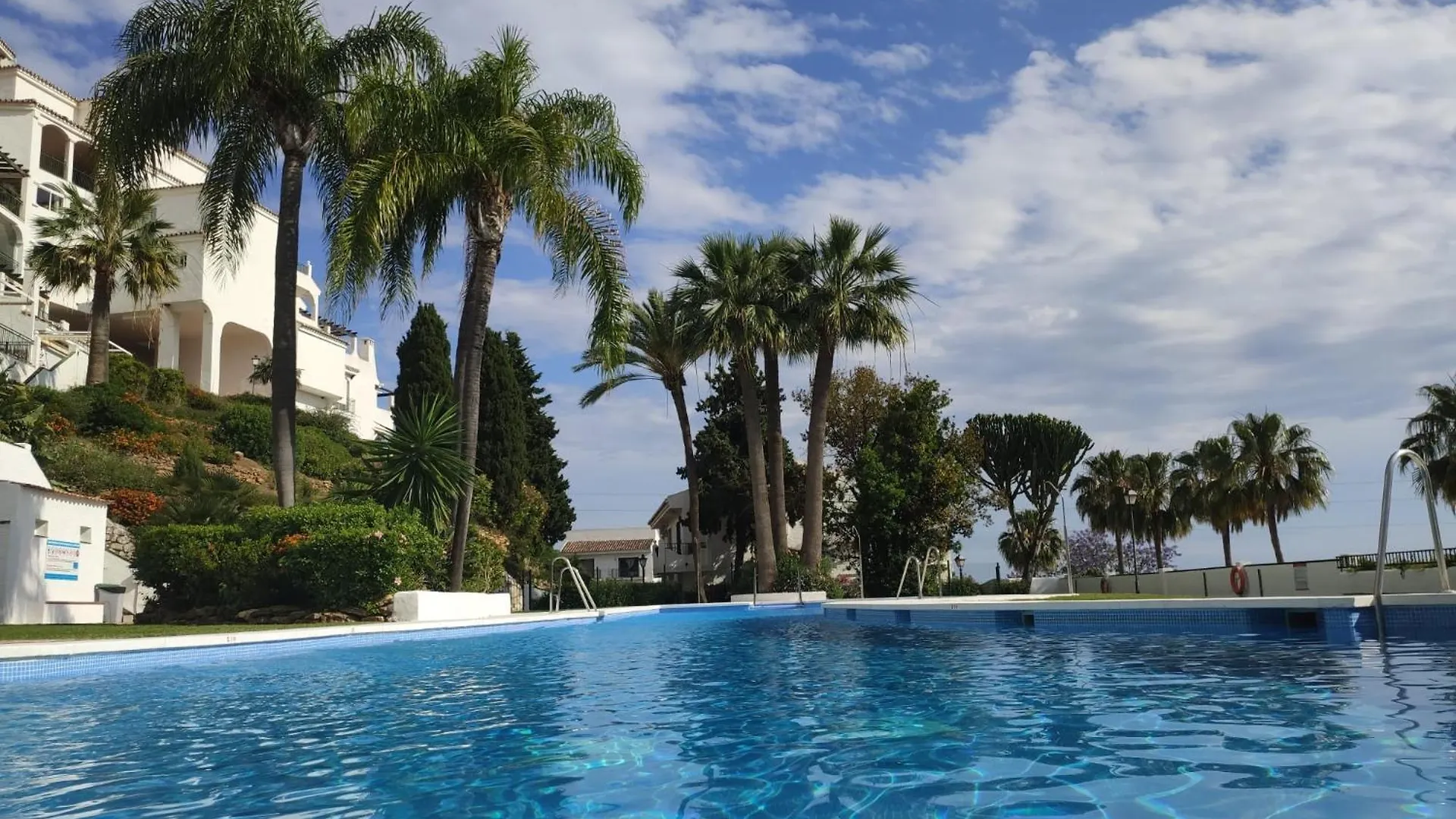 Sitio de Calahonda 2 Bedrooms Sea View Apartment In Calahonda